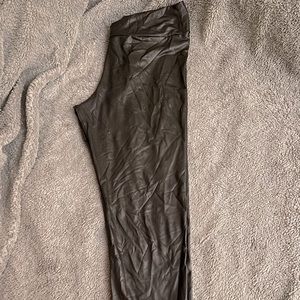 Leather leggings
